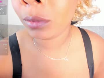 _charlottedavis — cam show live
