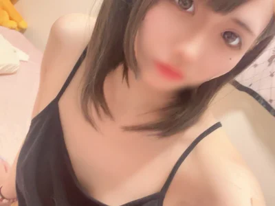 _hiyor_ — cam show live