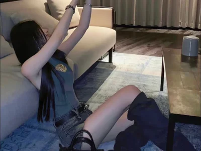 Alyssa-8 — cam show live