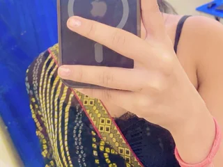 AnnuDarlingInd — cam show live
