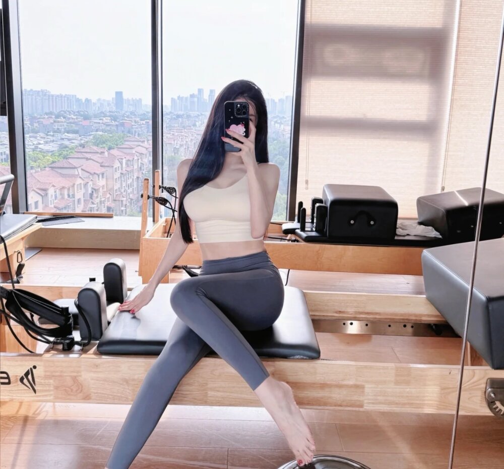 AOAO77-AO — cam show live