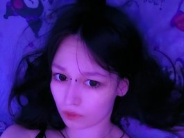 ariettihamoe — cam show live
