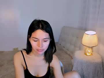 asianpetitefucker01 — cam show live