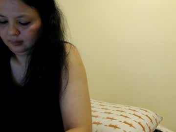 chicabooty — cam show live