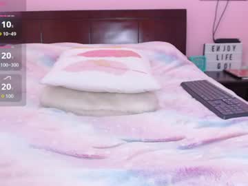 danika_bellaa — cam show live
