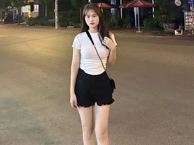 Elisa-a — cam show live