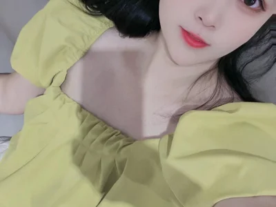Fannywell — cam show live