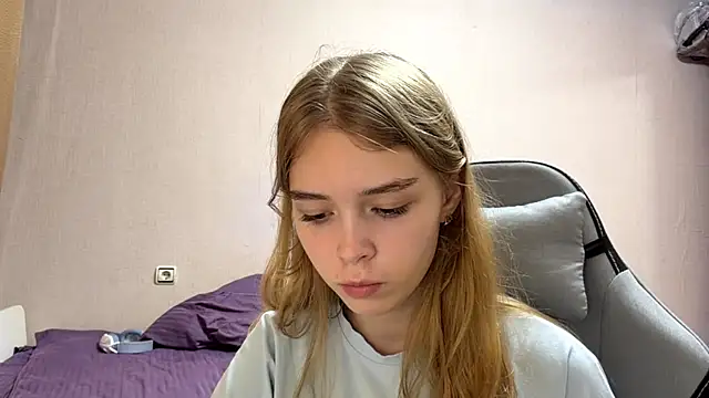 HebrewRiding — cam show live