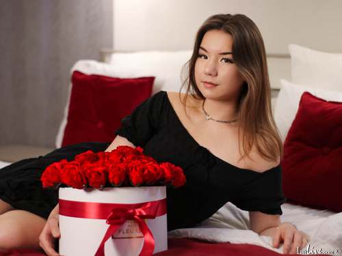 IrisSinclair — cam show live