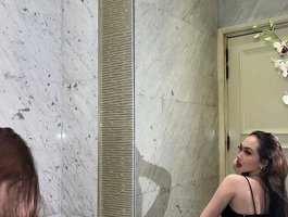LesleyRener — cam show live