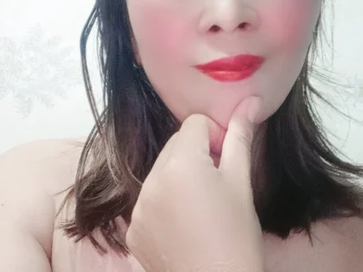Linaannn — cam show live