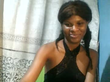 luckymadequeen — cam show live