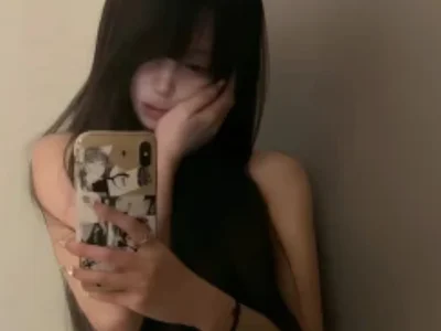 Mia_8 — cam show live
