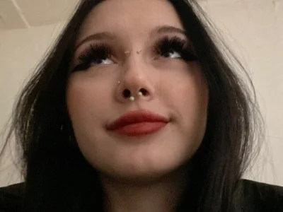 MiyaNova — cam show live