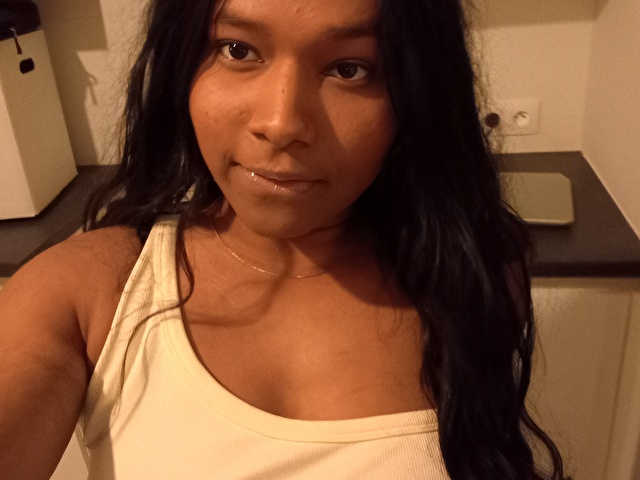 Prystina — cam show live