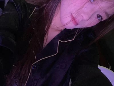 Robin-o3 — cam show live