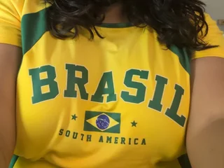 SpicyTitties — cam show live