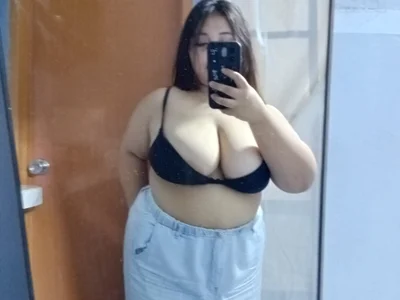 xia_xoxo_ — cam show live