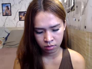 your_twinkletoes18 — cam show live