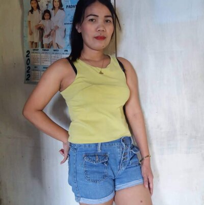 yummyliciousMOM — cam show live